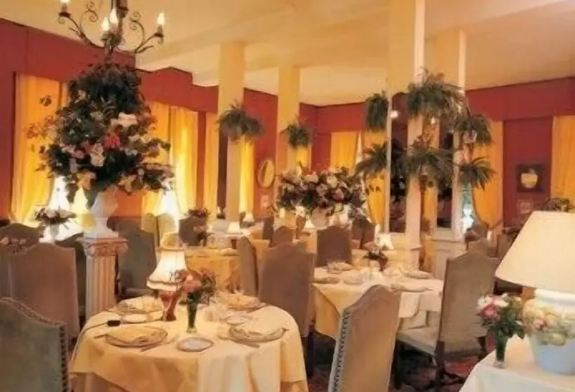 ホテル Le Manoir De La Forêt