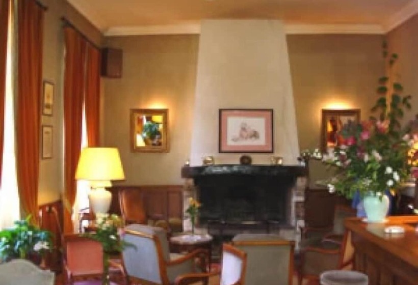 בית מלון כפרי Le Manoir De La Forêt