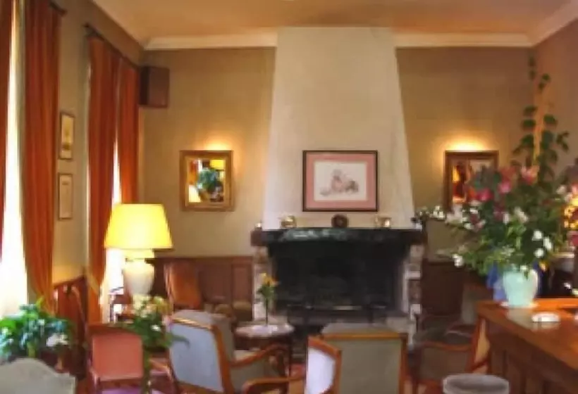 ホテル Le Manoir De La Forêt