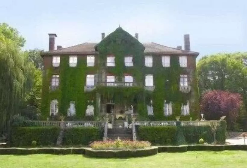 ホテル Le Manoir De La Forêt