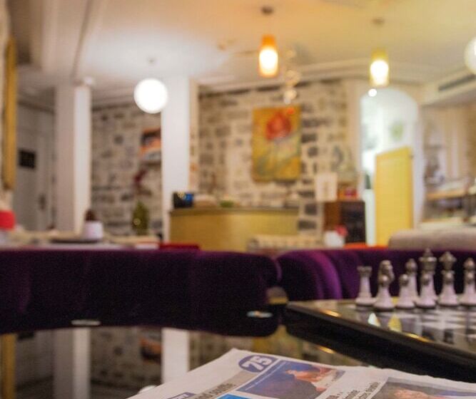 Отель Le Pavillon