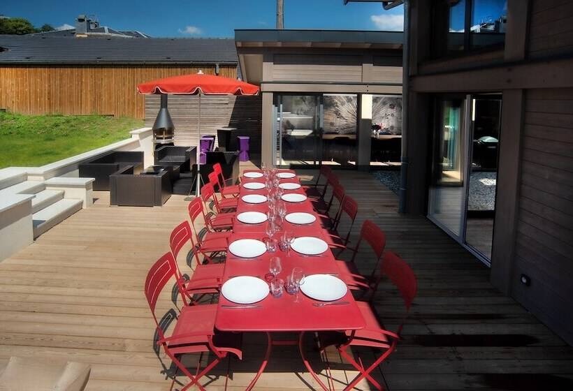 בית מלון כפרי Les Tresoms Lake And Spa Resort