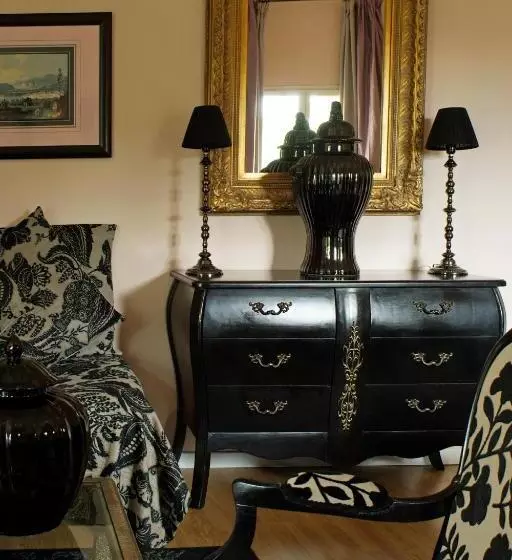 Hotel Mas De La Chapelle