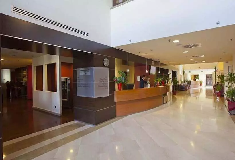 בית מלון כפרי Mercure Leonardo Da Vinci Rome Airport