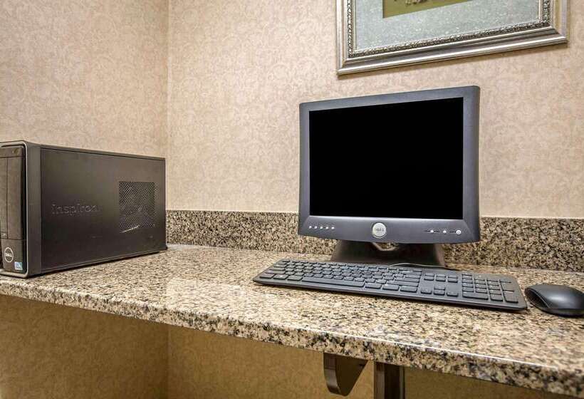 ホテル Quality Inn