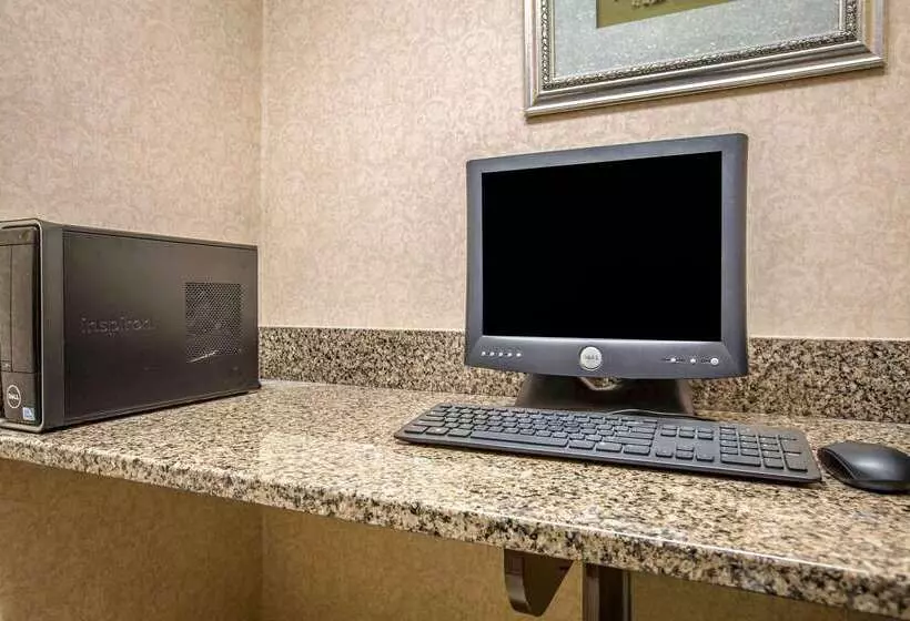 ホテル Quality Inn