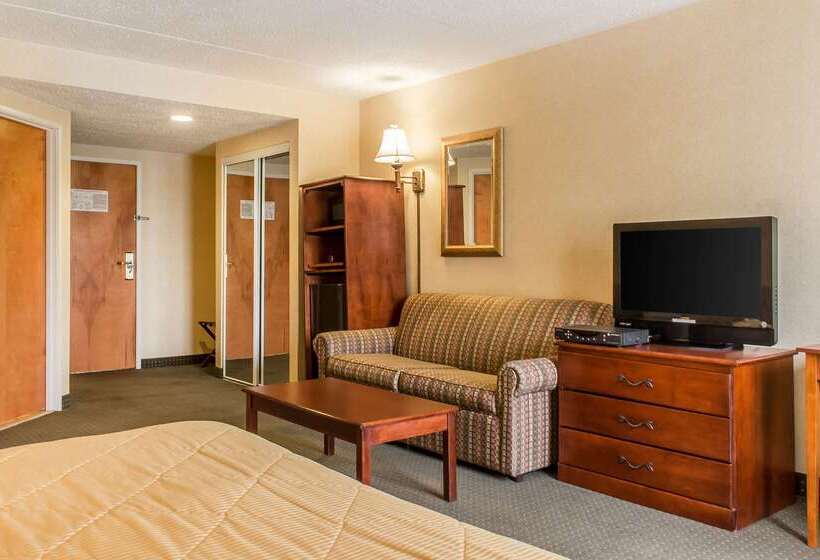 Отель Quality Inn Hackettstown Long Valley