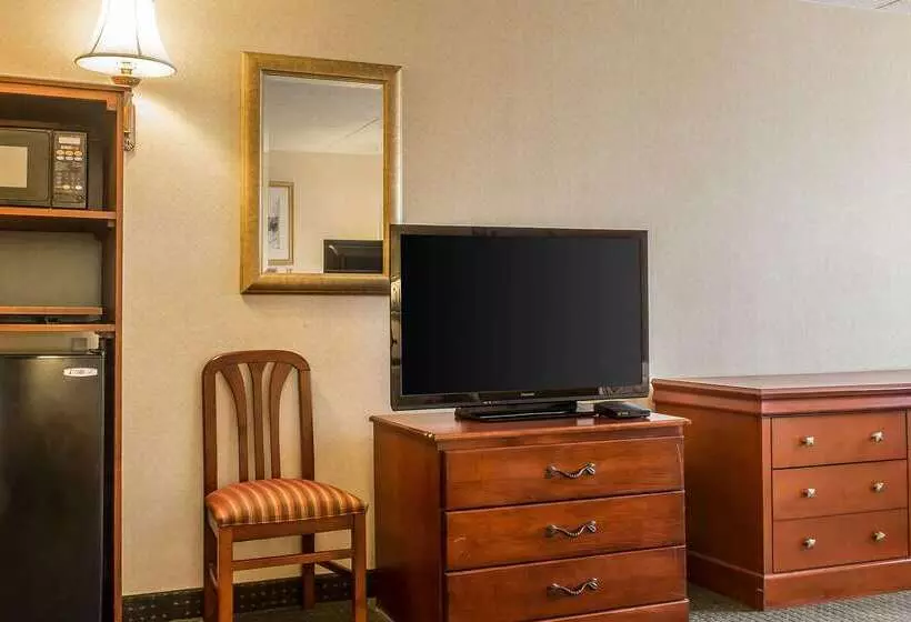 Отель Quality Inn Hackettstown   Long Valley