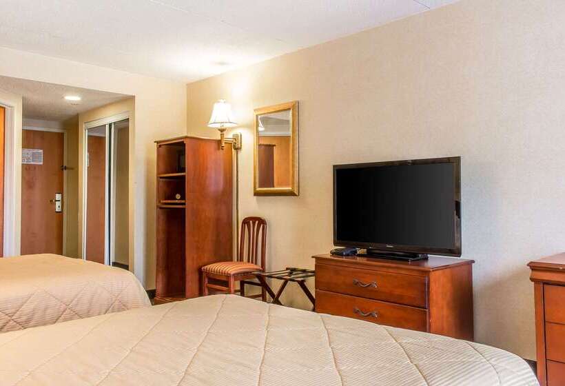 Отель Quality Inn Hackettstown Long Valley