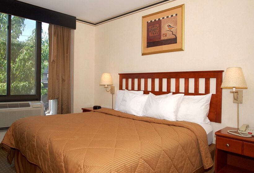 Crescent Hotel Long Island City