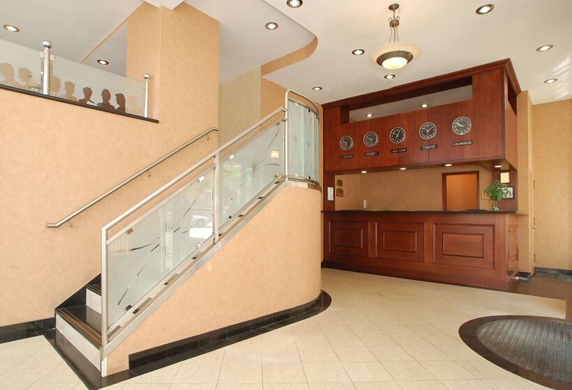 Crescent Hotel Long Island City