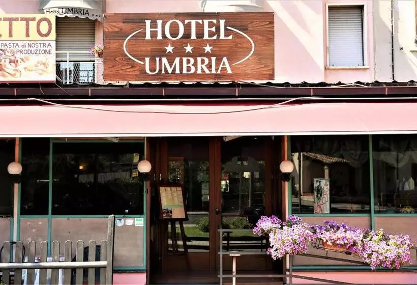 هتل Ristorante Umbria