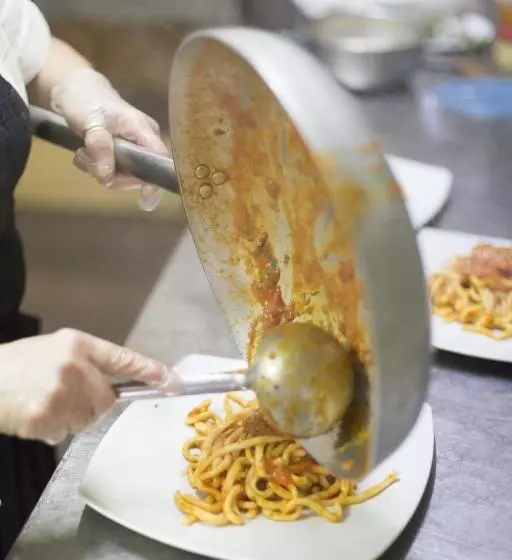 هتل Ristorante Umbria