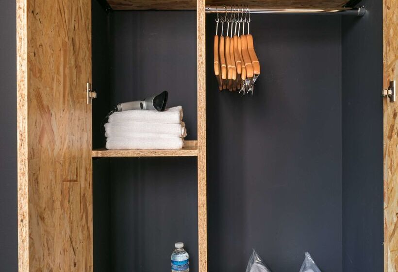 هتل So’co By Happyculture