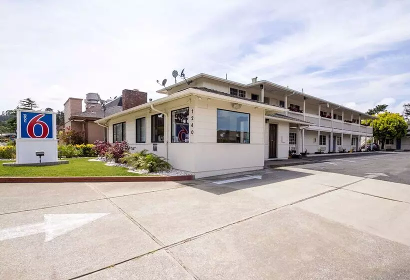 Отель Fisherman S Cove Inn