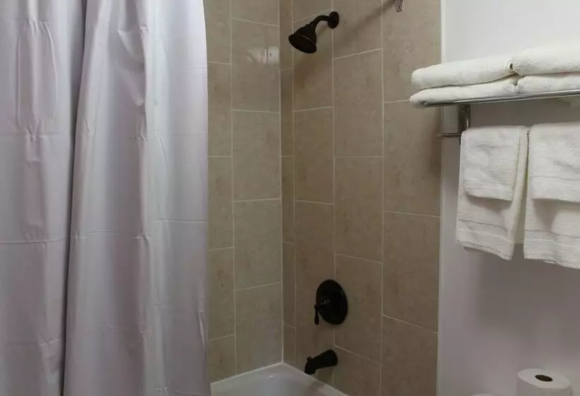 Motelli Sauble Beach Lodge