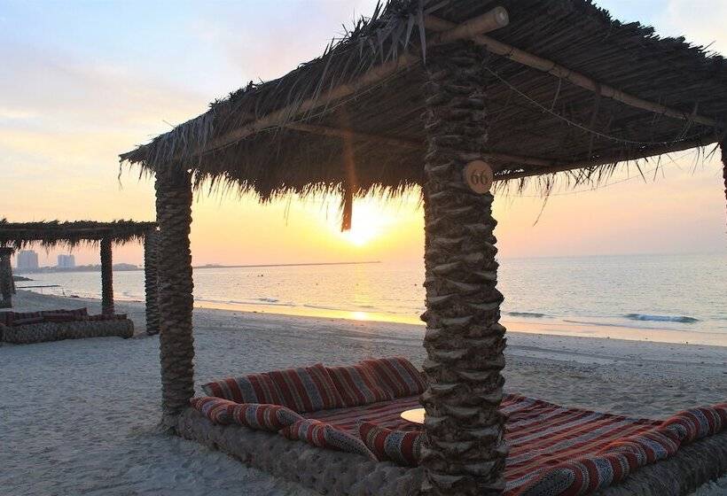 هتل Bianky Beach Camp