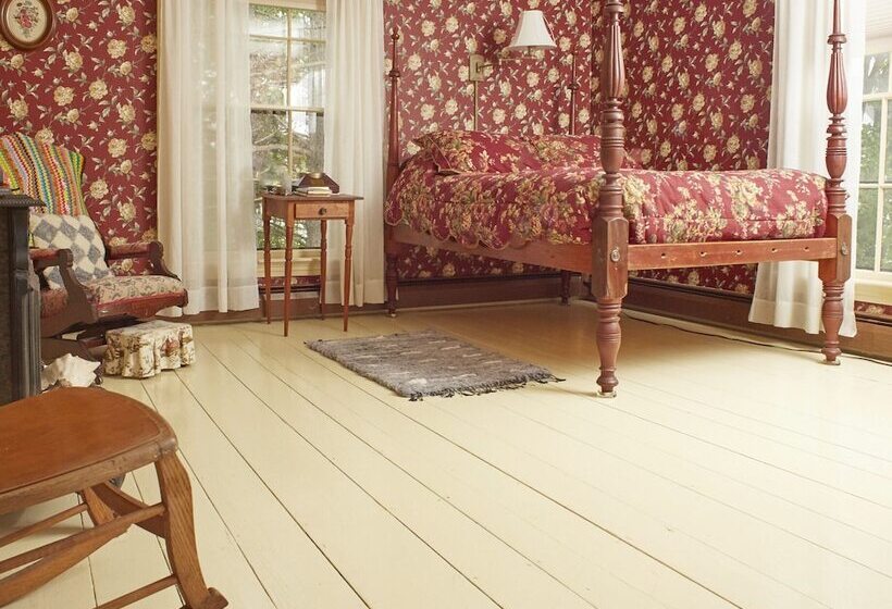 Bed and Breakfast Sewall House Yoga Retreat