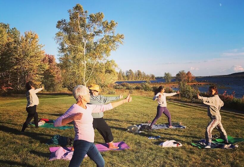 Bed and Breakfast Sewall House Yoga Retreat