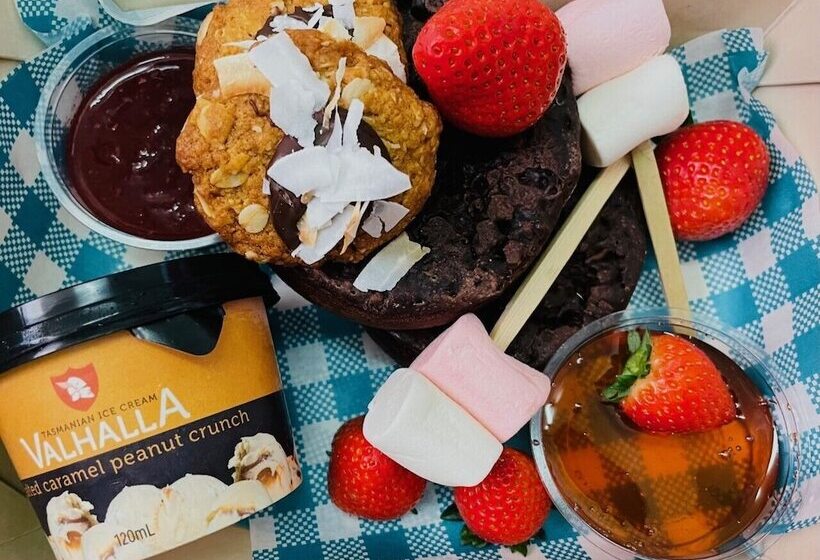 בית מלון כפרי Low Head Pilot Station