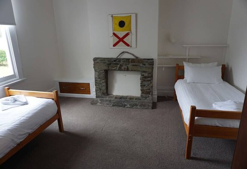 בית מלון כפרי Low Head Pilot Station