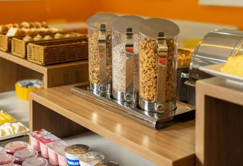 Hotelli Slim Bento Gonçalves