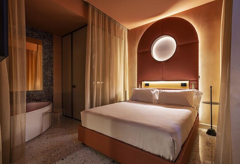 Enterprise Hotel Design & Boutique