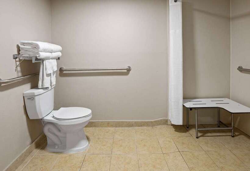 فندق Baymont By Wyndham Griffin