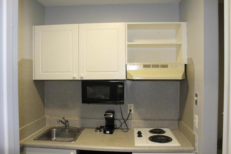 ホテル Budgetel Inn & Suites