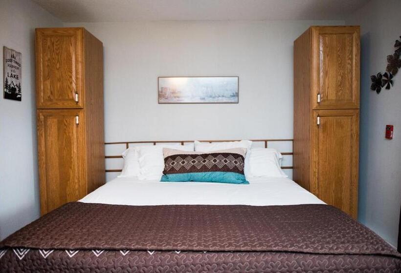 Отель Caribbean Club Resort