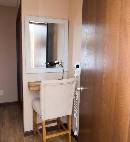 هتل Caribbean Club Resort