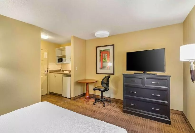 ホテル Extended Stay America Select Suites   Chesapeake   Churchland Blvd