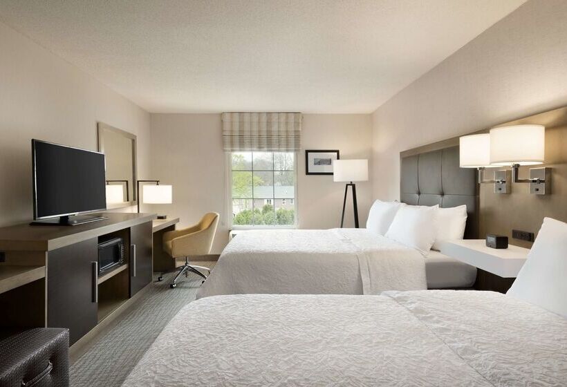 Szálloda Hampton Inn & Suites Newport/middletown