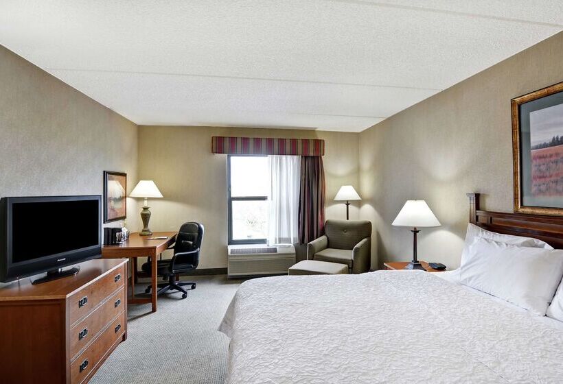 فندق Hampton Inn Bloomsburg