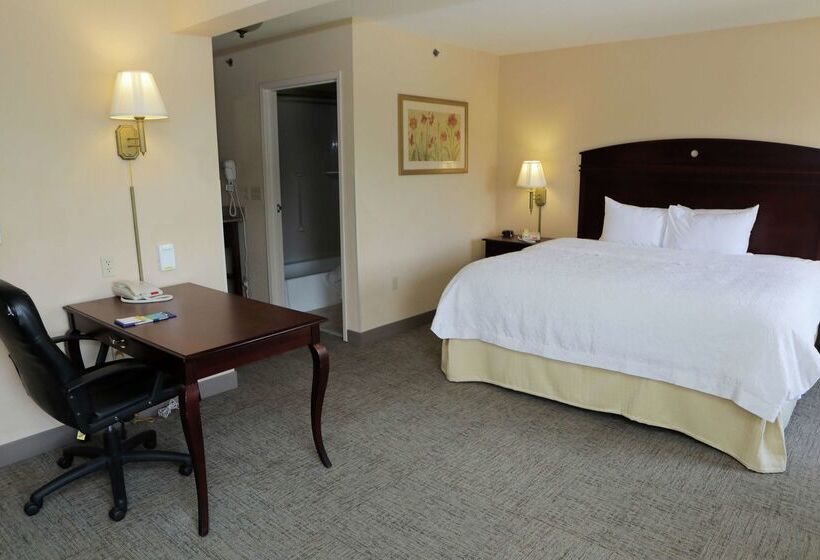 酒店 Hampton Inn Clinton