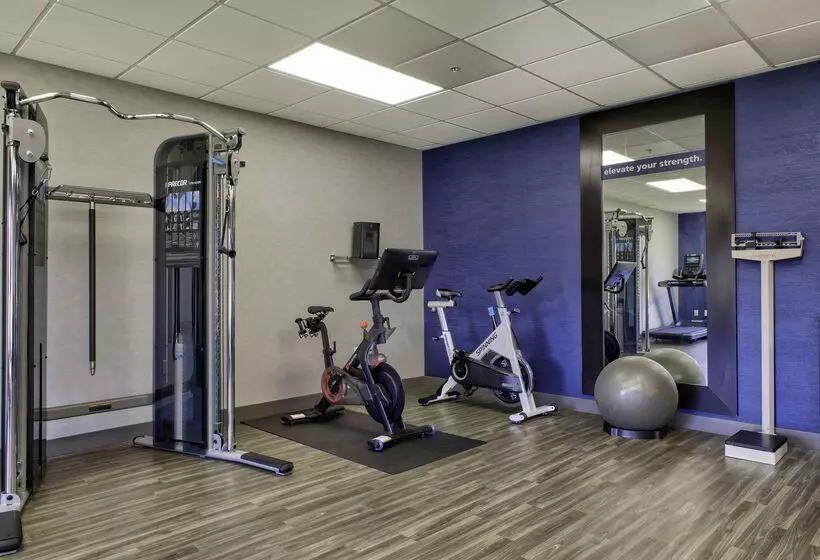 فندق Hampton Inn Cortland