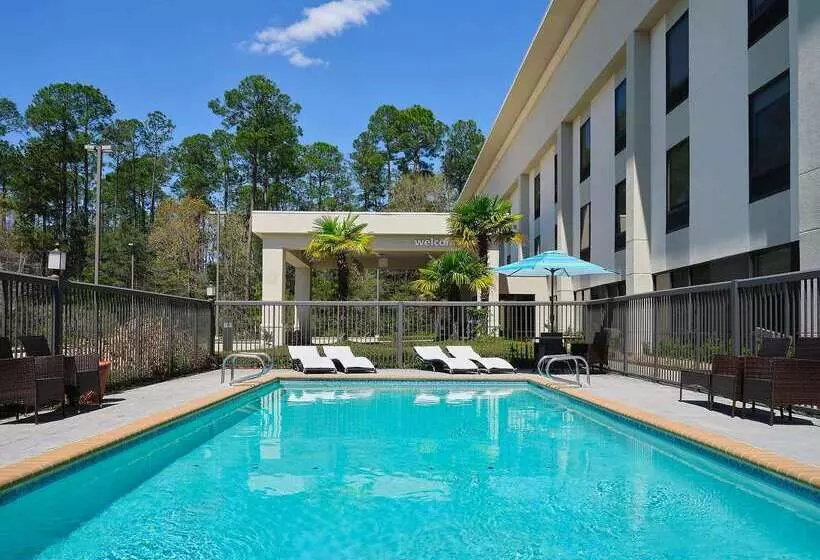 호텔 Hampton Inn Covington