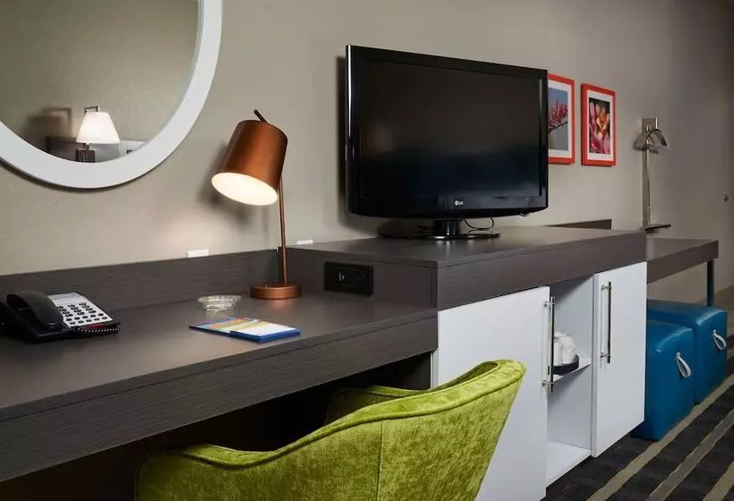 فندق Hampton Inn By Hilton Eagle Pass