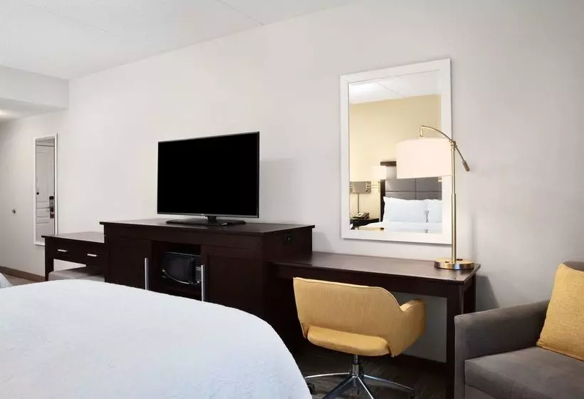 فندق Hampton Inn By Hilton Hallandale Beach Aventura