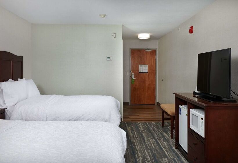 فندق Hampton Inn Helena