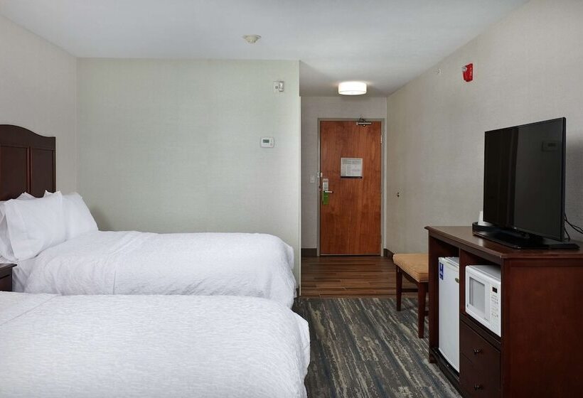 فندق Hampton Inn Helena