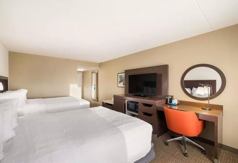 ホテル Hampton Inn Mchenry