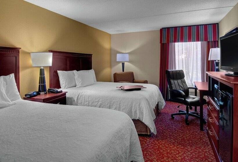 فندق Hampton Inn Newport Newsyorktown