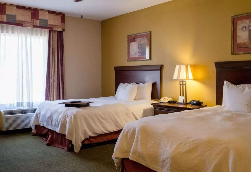 Отель Hampton Inn Oxfordwest