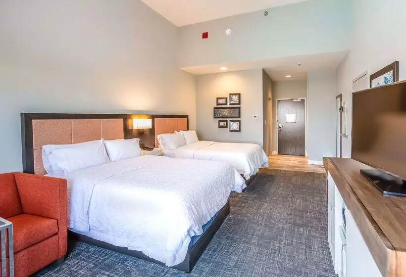 ホテル Hampton Inn Pensacola Beach