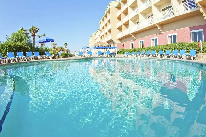 ホテル Hampton Inn Pensacola Beach