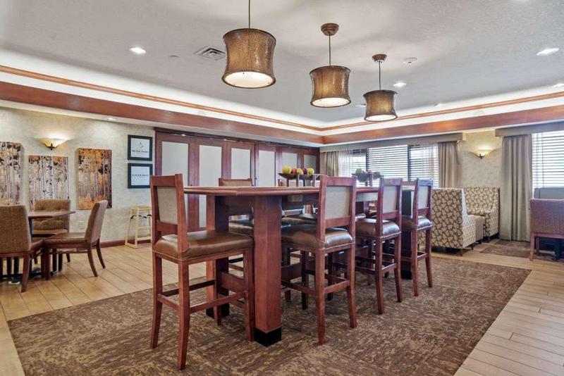 בית מלון כפרי Comfort Inn & Suites Rapid City Near Mt Rushmore