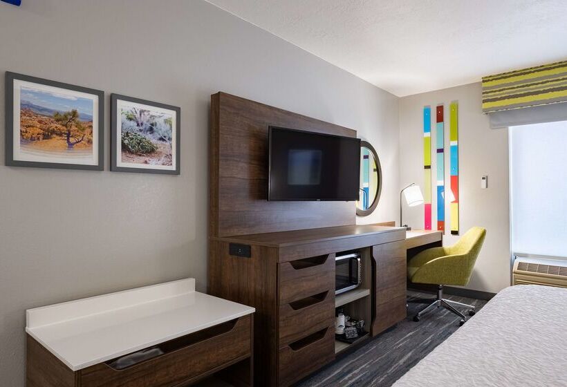 ホテル Hampton Inn Richfield