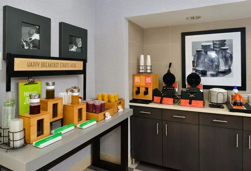 فندق Hampton Inn San Francisco Daly City