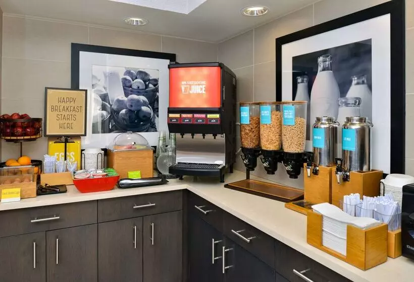 فندق Hampton Inn San Francisco Daly City